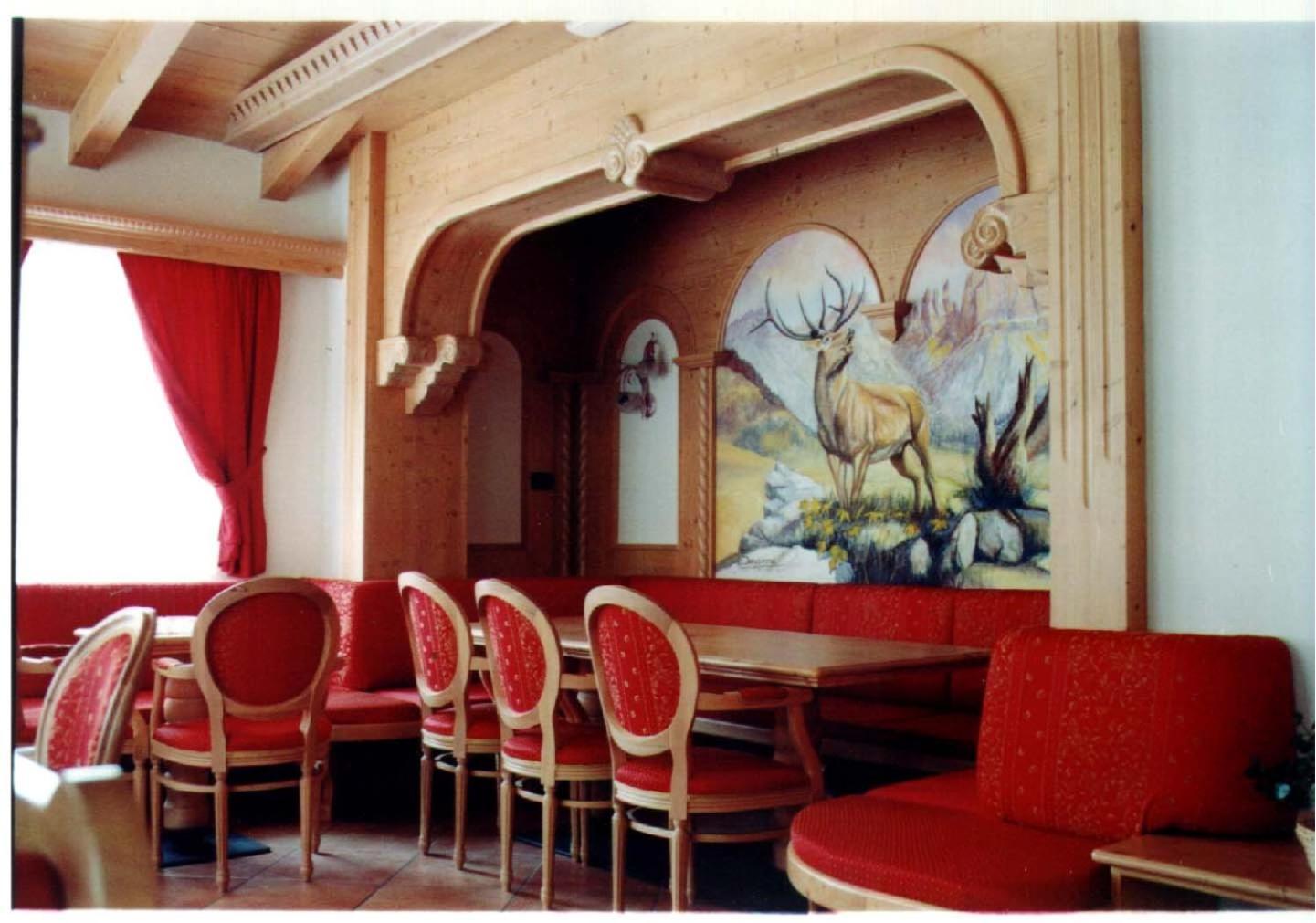Hotel Valacia Pozza di Fassa Luaran gambar